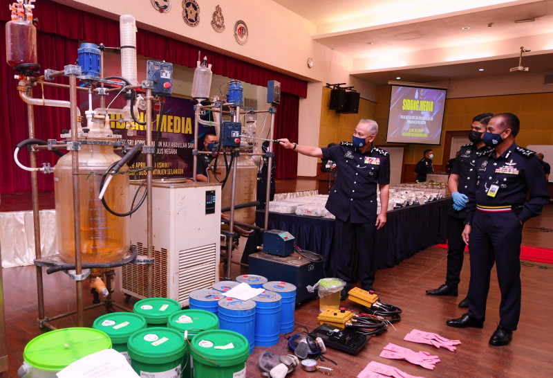 Cops bust 2 Klang Valley syndicates, RM17 mil in drugs seized
