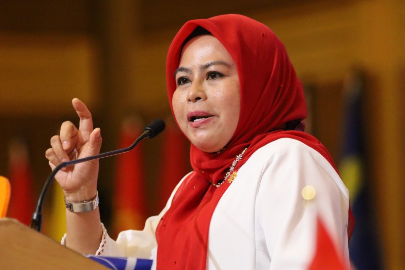 Higher education minister welcomes proposals to form university for women
