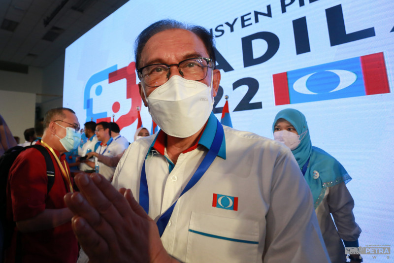 Good luck if Umno sacks you, Ismail Sabri: Anwar