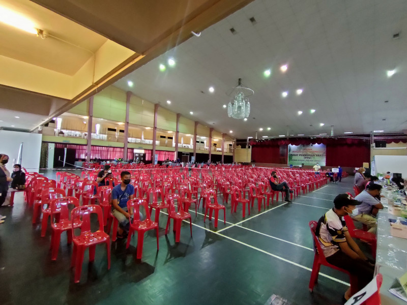 In Sandakan, migrants more eager than locals to get jab?