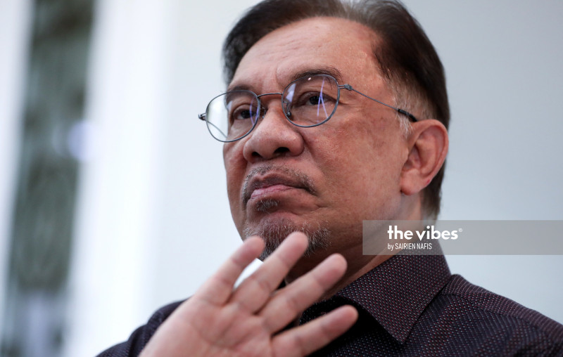 BN, Perikatan in bed with enemies, which is each other: Anwar
