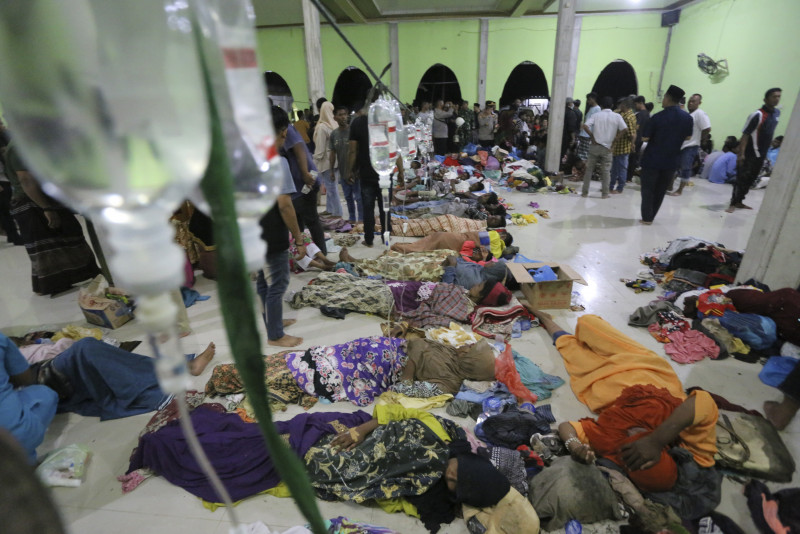 Nearly 200 starving Rohingya reach Indonesia after month at sea