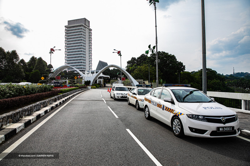 Proposed anti-hopping Act will refine definition of ‘defections’, says Wan Junaidi