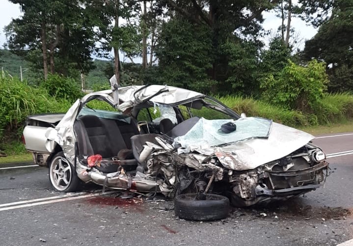 Two-vehicle crash kills three, injures five in Kluang
