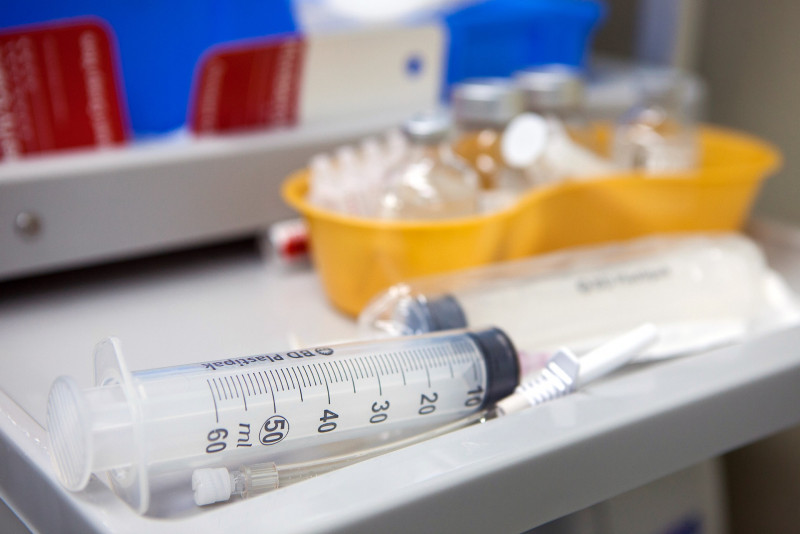 8 German care home workers given five times vaccine dose