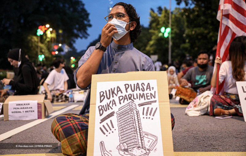 Cops to summon 90 Buka Puasa, Buka Parlimen marchers