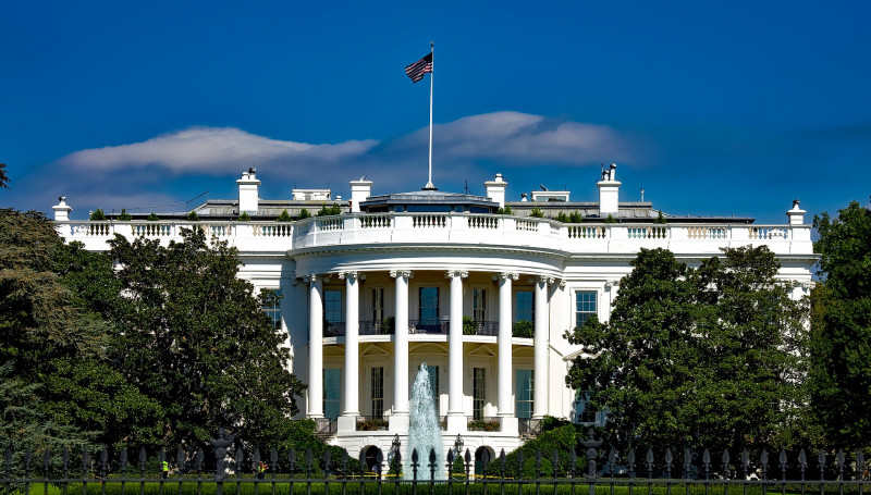White powder in White House suspected as cocaine: reports
