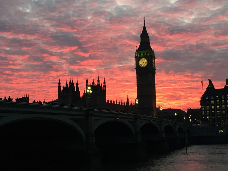 IMF calls on UK to ‘re-evaluate’ tax-cutting measures