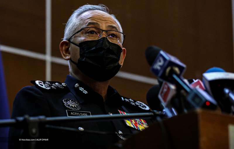IGP freezes cops’ leave as PM faces leadership crisis