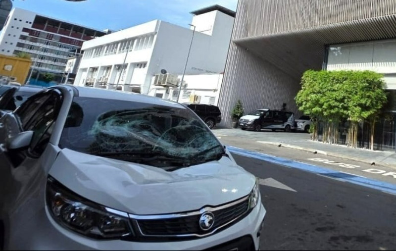 Sabah: Tourist from China dies after falling from hotel, landing on car