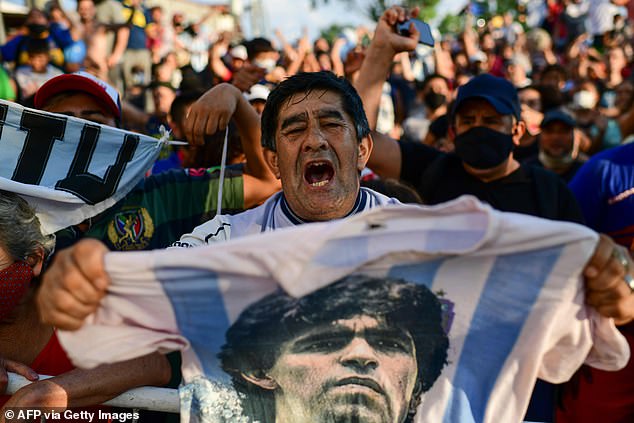 Confused fans mistake late football great Maradona with music icon Madonna