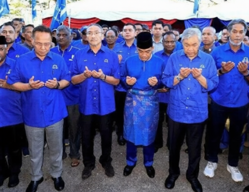 Zahid, Hishammuddin accompany Onn Hafiz for his nomination