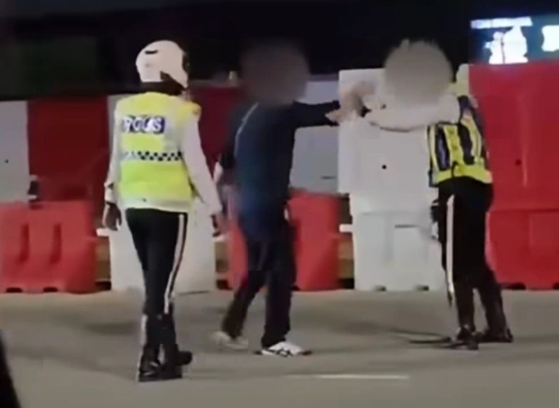 S'pore driver involved in altercation with Malaysian policeman near Woodlands Checkpoint