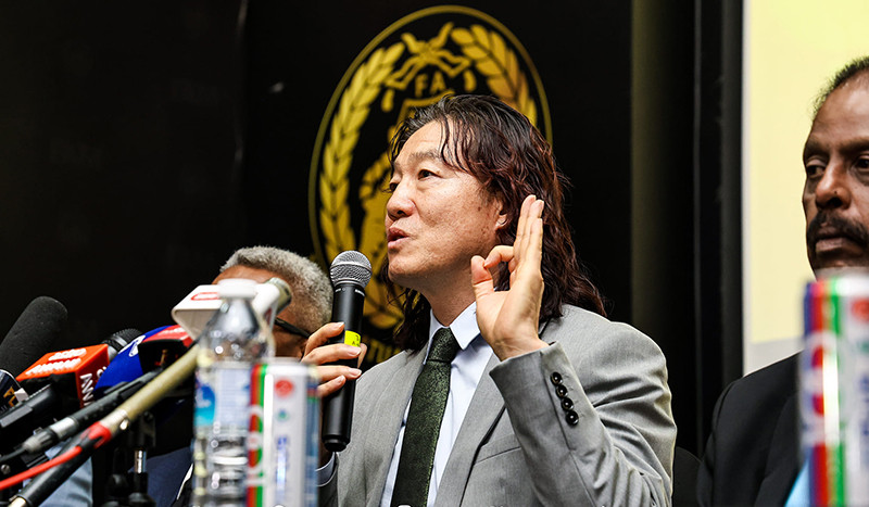 Malaysian football coach Pan Gon resigns