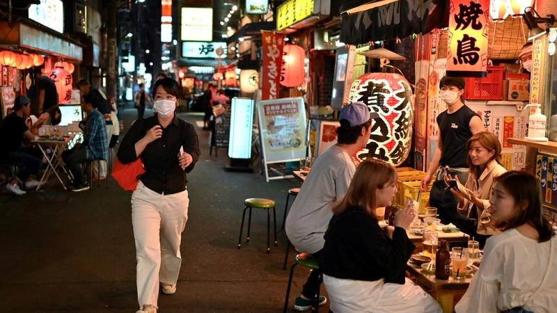 Teetotallers emerge from the shadows in hard-drinking Japan