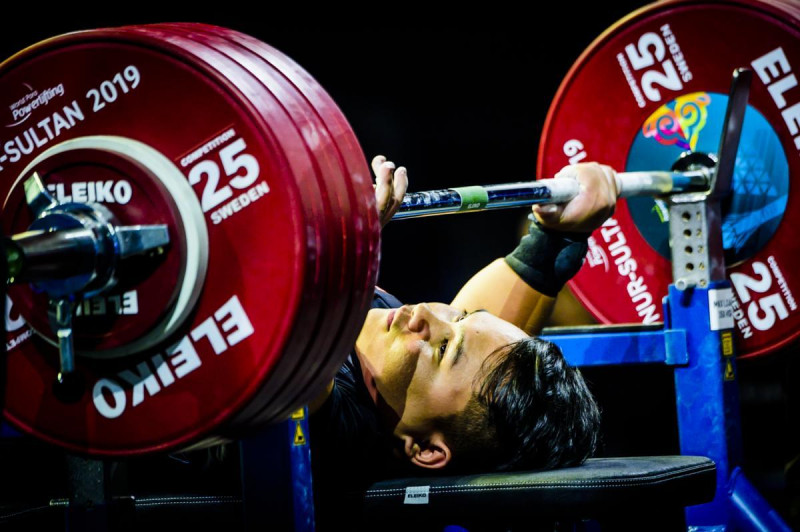 Bonnie puts on show of power to break world record in Dubai
