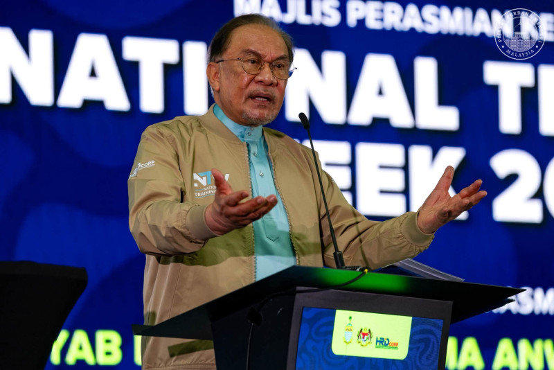 Malaysia to announce Sepang F1 comeback update on Sunday, says Anwar