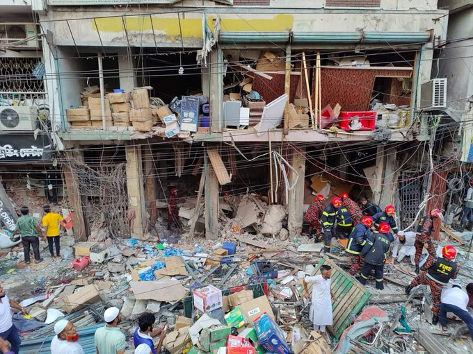 Eleven killed in Bangladesh office building blast