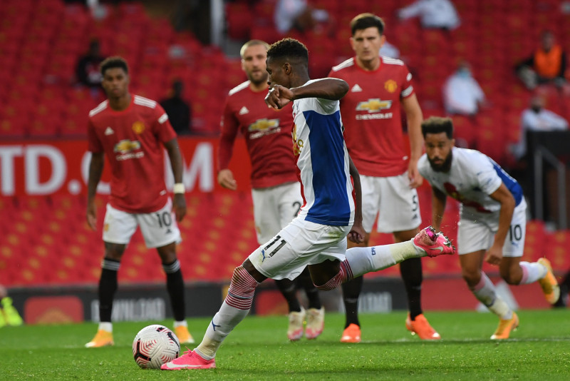 Zaha sends Red Devils packing