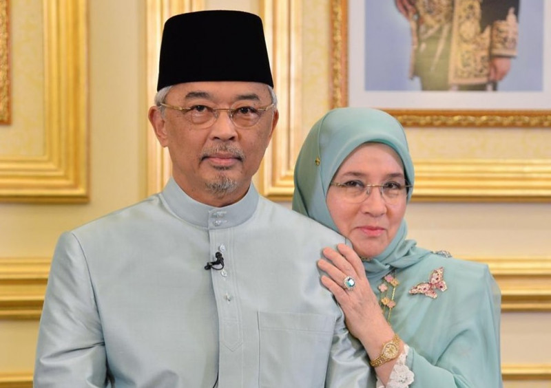 Al-Sultan Abdullah, Tunku Azizah a royal couple cherished by all