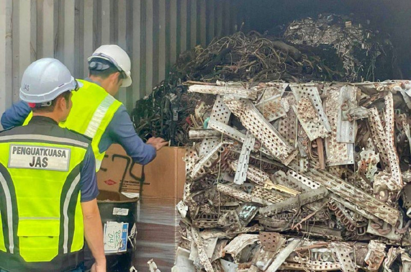 Over 195 tonnes of U.S. e-waste seized at Port Klang amid mounting disposal concerns