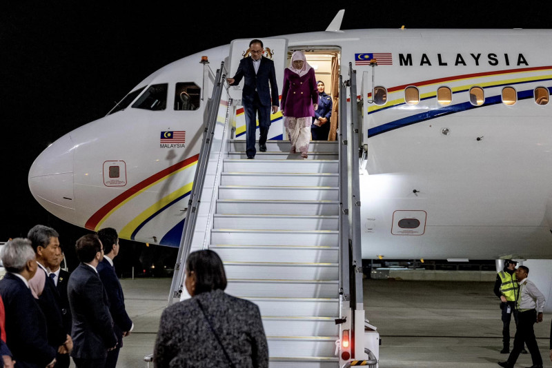 PM Anwar shares insight on effective positive change