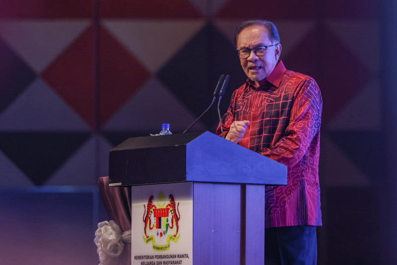   Civil service pay scheme to consider working hours for women employees - PM Anwar