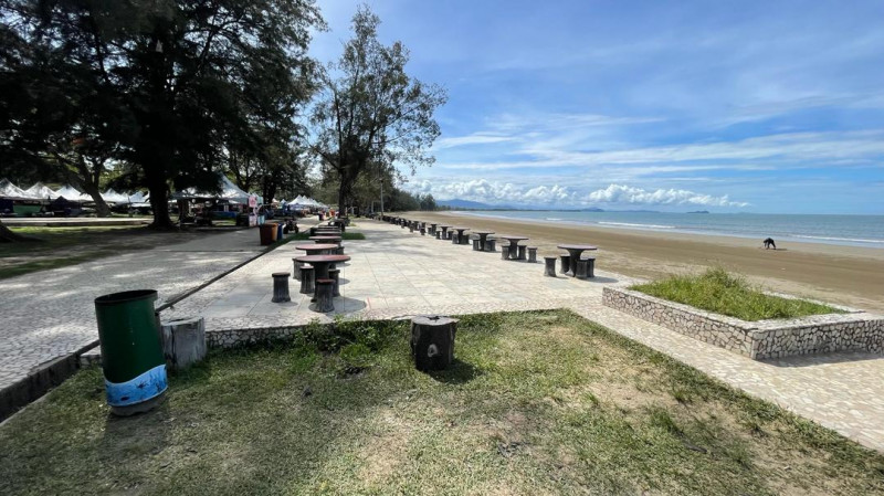 Dispelling ‘negative perceptions’: Controversial reclamation of popular Tg Aru beach put on hold 