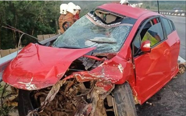 Husband, wife killed instantly in tragic accident on North-South Expressway