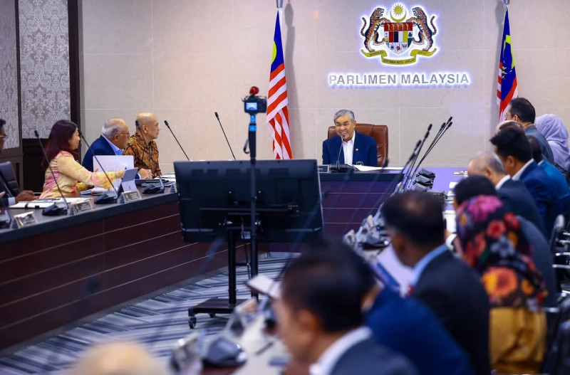 Affordable sales programmes expanded  to ease cost of living woes ahead of Aidilfitri
