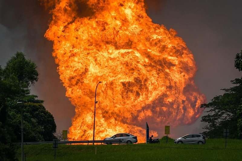 Gas Line Blaze: Expert calls for urgent review of safety measures in high-risk zones