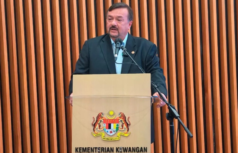 Diesel vehicle owners will receive monthly quota of 200 litres for diesel and RON95 