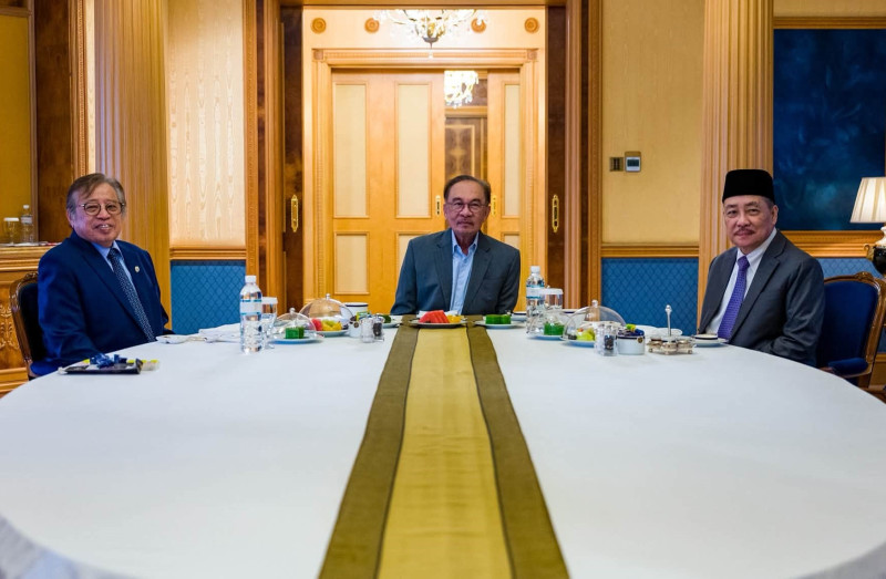 Anwar vows stronger Federal ties with Sabah, Sarawak ahead of MA63 talks