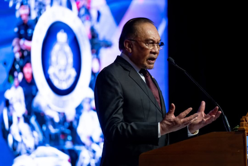Islam does not oppress any party, says Anwar on temple relocation