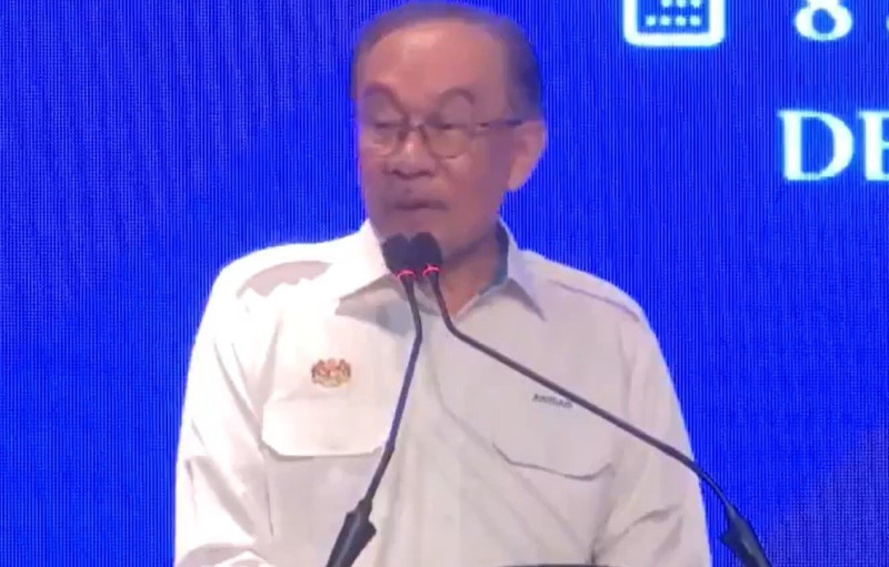 Anwar: RM400 aid only part of broader support for smallholders