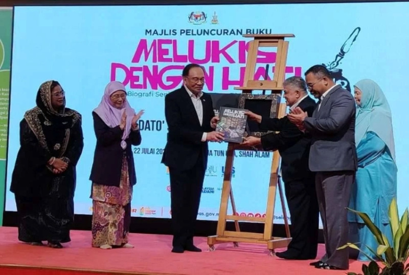 Anwar defends judiciary’s independence, urges legal protection for creative works amid AI rise
