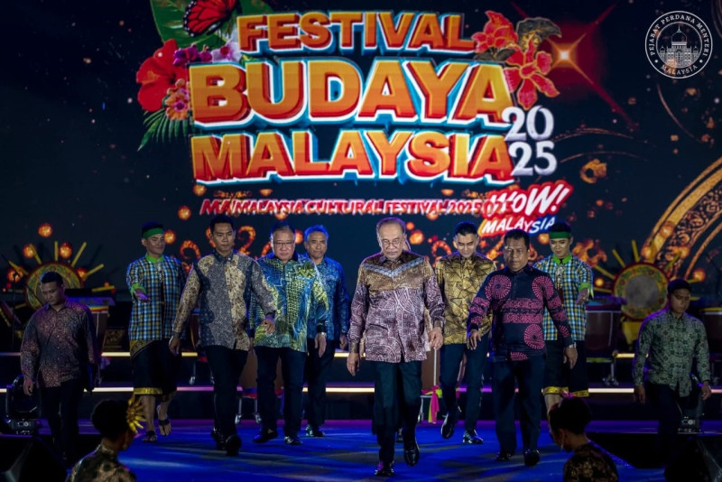 Malaysia’s cultural mosaic shines at festival, says PM