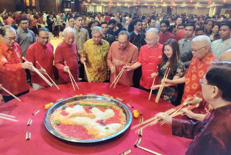 Leaders gather for Lunar New Year Open House in Kuala Lumpur
