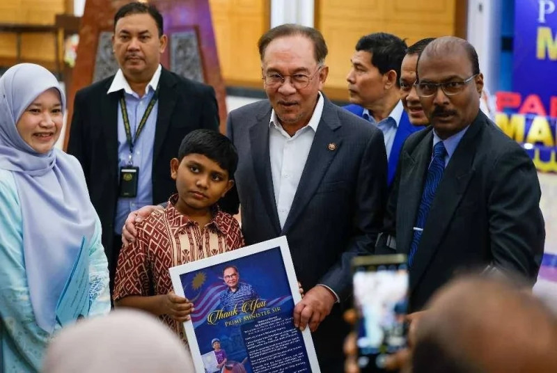 Two-session schooling to be introduced to ease urban classroom congestion, says Anwar