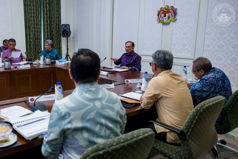 Malaysia steps up cybersecurity amid rise of ai and cloud technologies