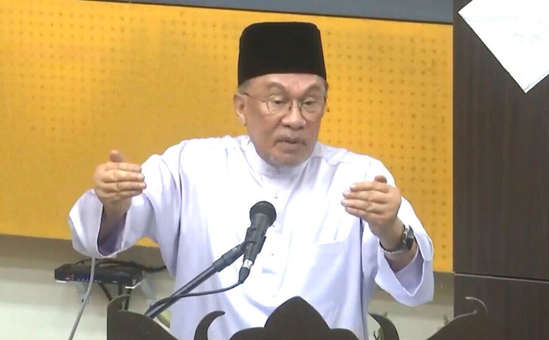 Teachers must master AI without losing human values - Anwar