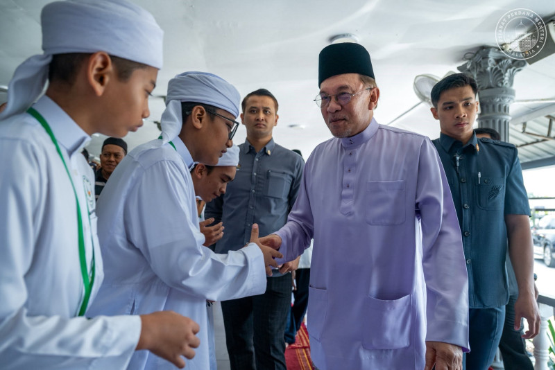 Johor election rivals to reject arrogance and campaign with respect - Anwar
