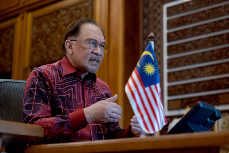 Anwar hits back at claims Sabah is neglected