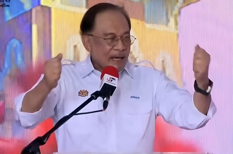 RON95 subsidy of RM1.99 reserved for Malaysians, not foreigners - Anwar