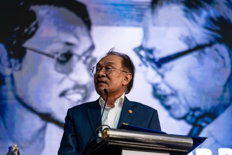 Anwar’s visit to Bahrain ushers new chapter for 50 years of diplomatic ties