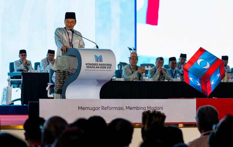 Anwar announces additional RM1m for every parliamentary constituency