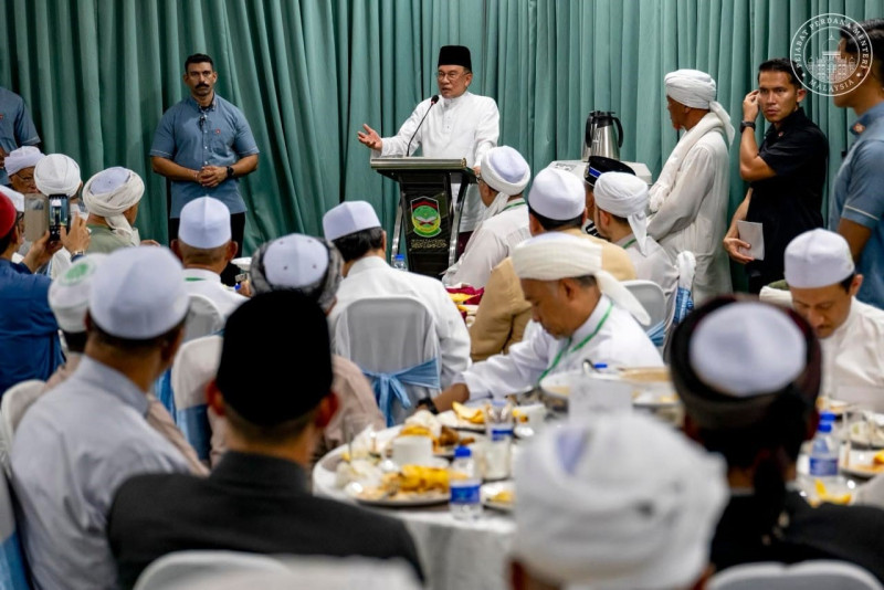 ‘Pondok’ teachers must embrace AI to stay relevant