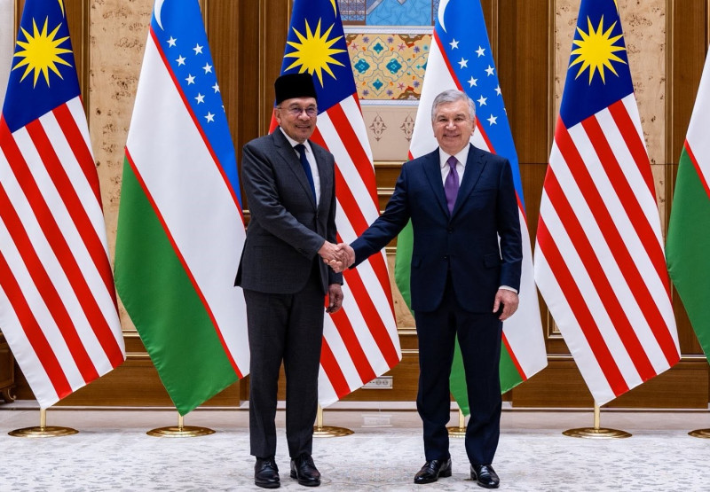 Anwar strengthens Malaysia-Uzbekistan partnership ahead of ASEAN-Russia summit in Kazan