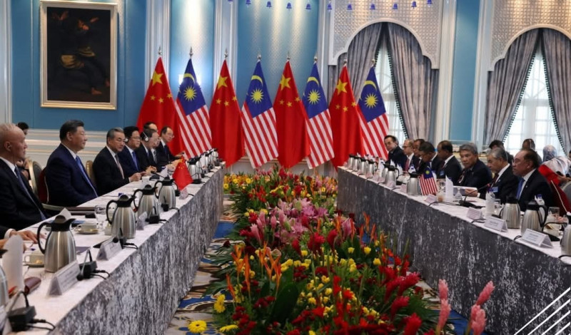 Malaysia - China advance strategic ties with focus on trade, technology and artificial intelligence