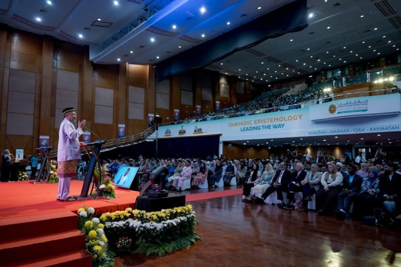 Education must balance knowledge with core human values, Anwar says